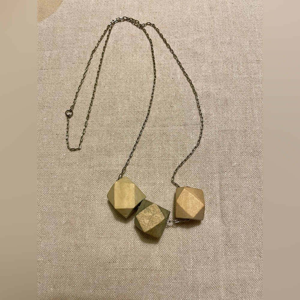 Geometric Wood Pendant Necklace – Modern Minimal